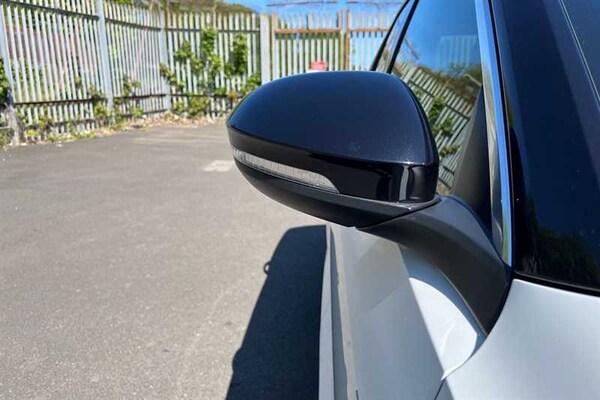 Used Volkswagen T-Roc 2022 for sale - 76140507: Photo 35