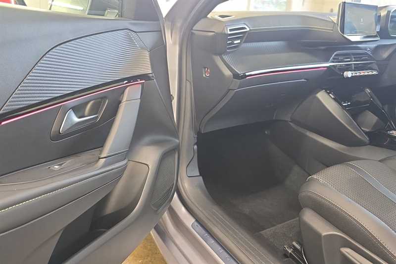 Used Peugeot 208 2023 for sale - 77362124: Photo 41