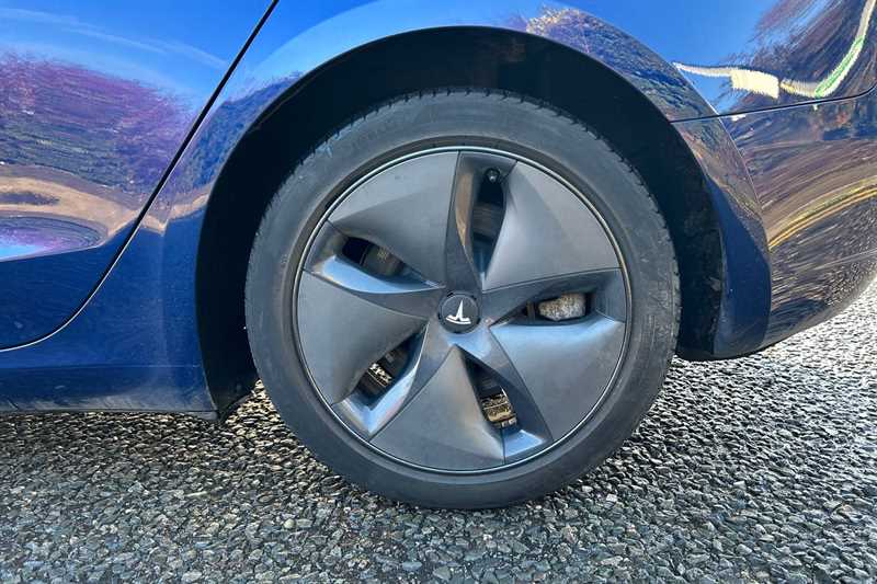 Used Tesla Model 3 2019 for sale - 77322439: Photo 11