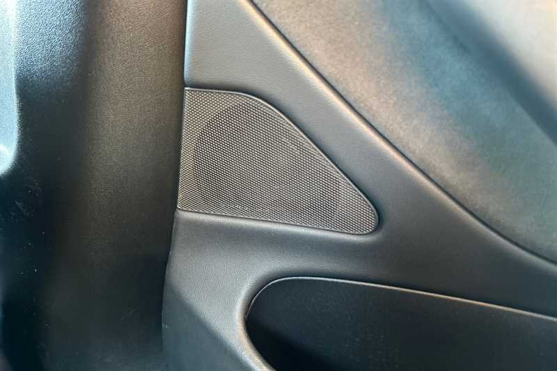 Used Tesla Model 3 2019 for sale - 77322439: Photo 27