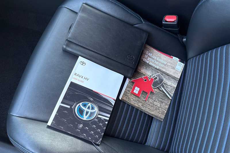 Used Toyota RAV4 2021 for sale - 77335402: Photo 36