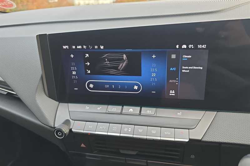 Used Vauxhall Astra 2024 for sale - 76463193: Photo 15