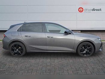 Used Vauxhall Astra undefined for sale - 76463193: Photo