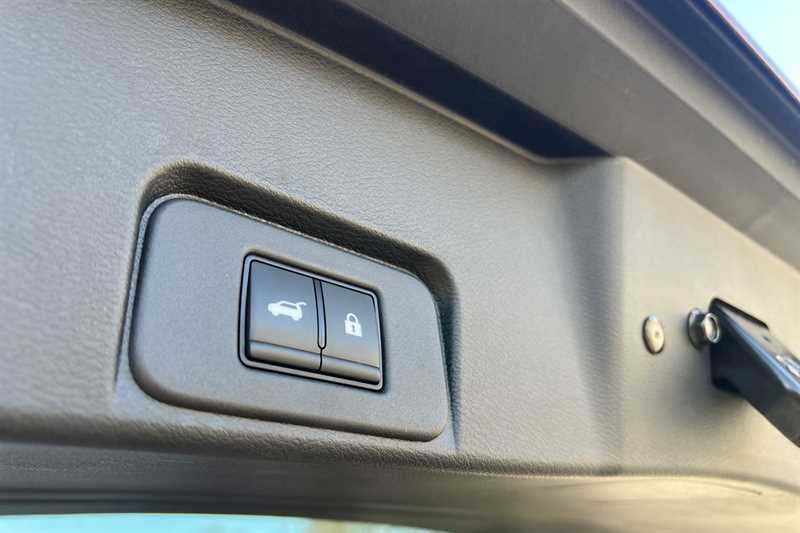 Used Nissan X-Trail 2023 for sale - 76462849: Photo 49