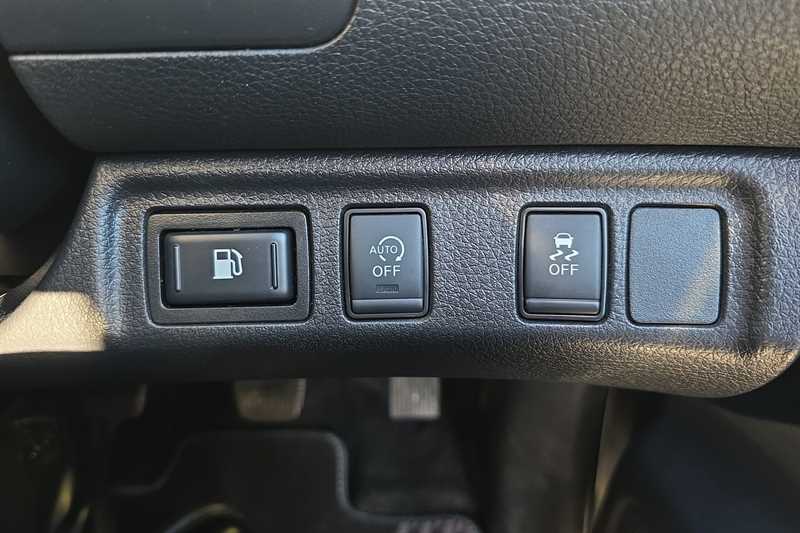 Used Nissan Navara 2021 for sale - 76852816: Photo 40