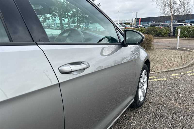 Used Volkswagen Golf 2017 for sale - 78175385: Photo 33