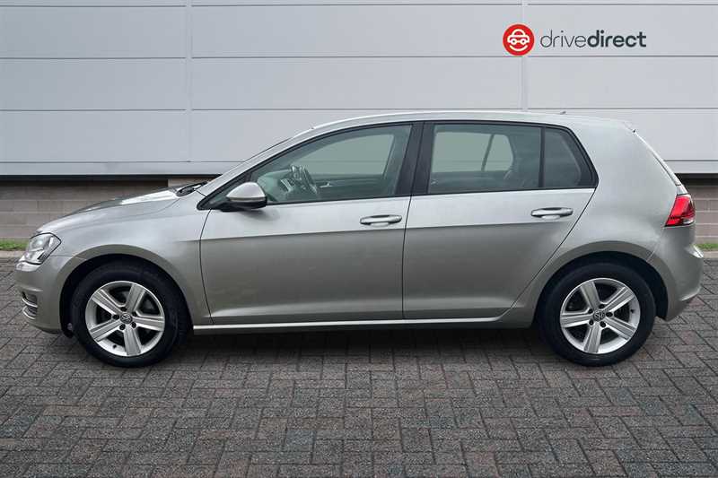 Used Volkswagen Golf 2017 for sale - 78175385: Photo 6