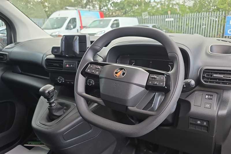 Used Vauxhall Combo 2024 for sale - 76517482: Photo 13
