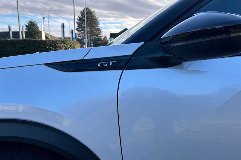 Used Peugeot 2008 2023 for sale - 77700308: Photo 38