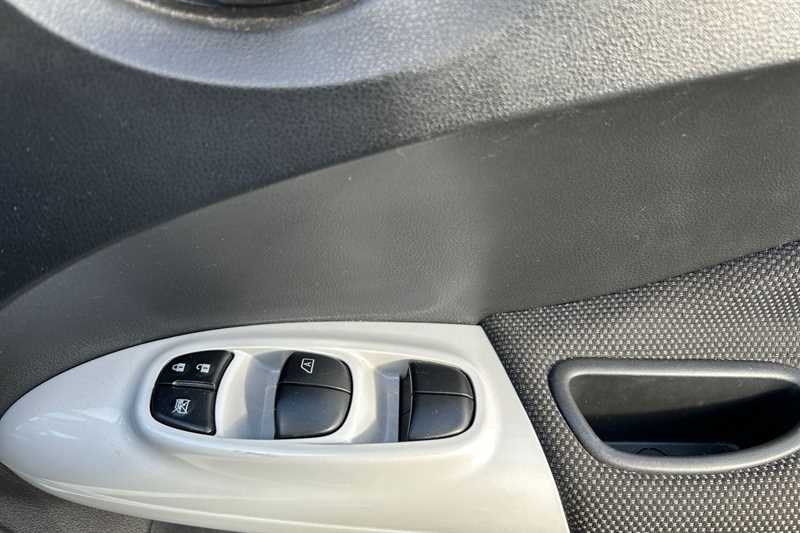 Used Nissan Juke 2017 for sale - 78138388: Photo 16