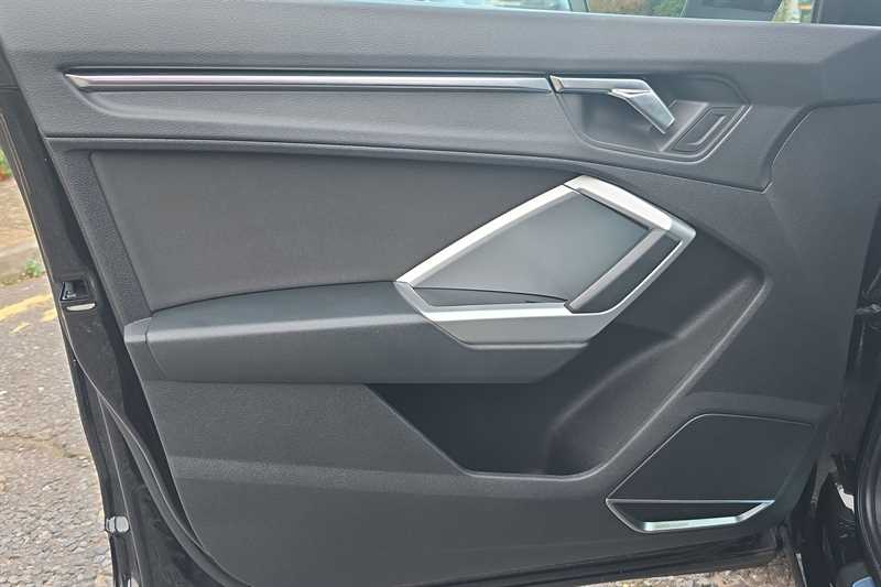 Used Audi Q3 2019 for sale - 76525069: Photo 39