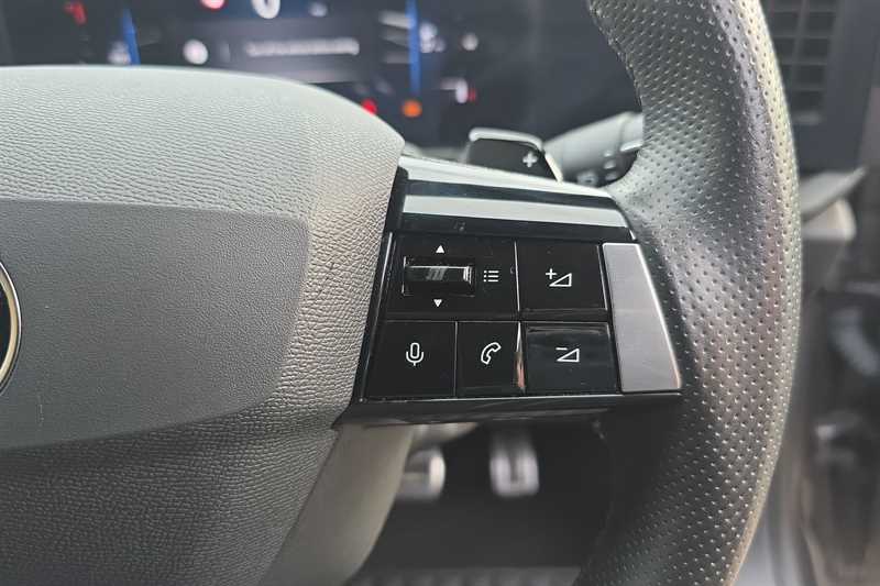 Used Vauxhall Astra 2024 for sale - 76524352: Photo 22