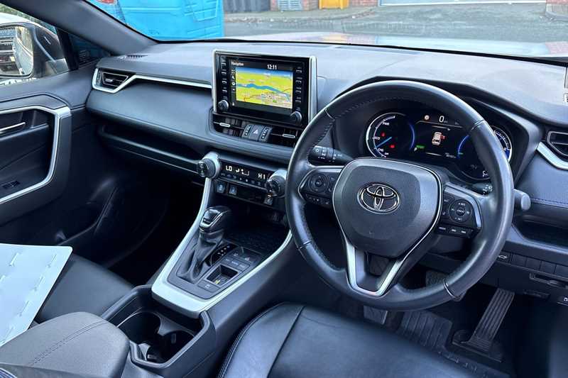 Used Toyota RAV4 2021 for sale - 77486676: Photo 13