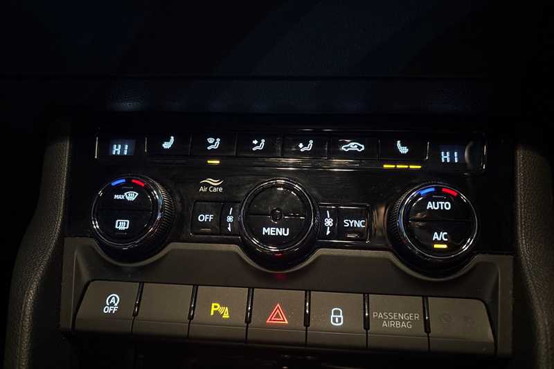 Used Skoda Karoq 2023 for sale - 77403349: Photo 15