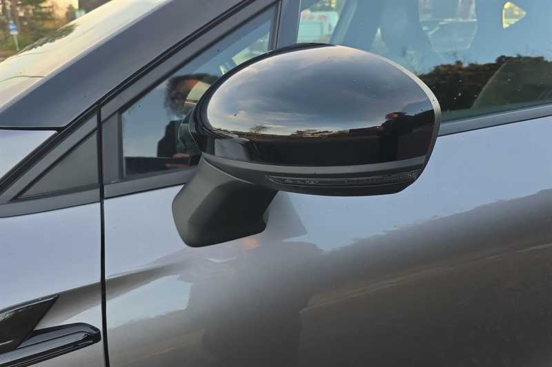 Used Renault Captur 2023 for sale - 76877273: Photo 35