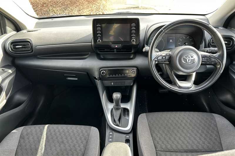 Used Toyota Yaris 2023 for sale - 77700233: Photo 13