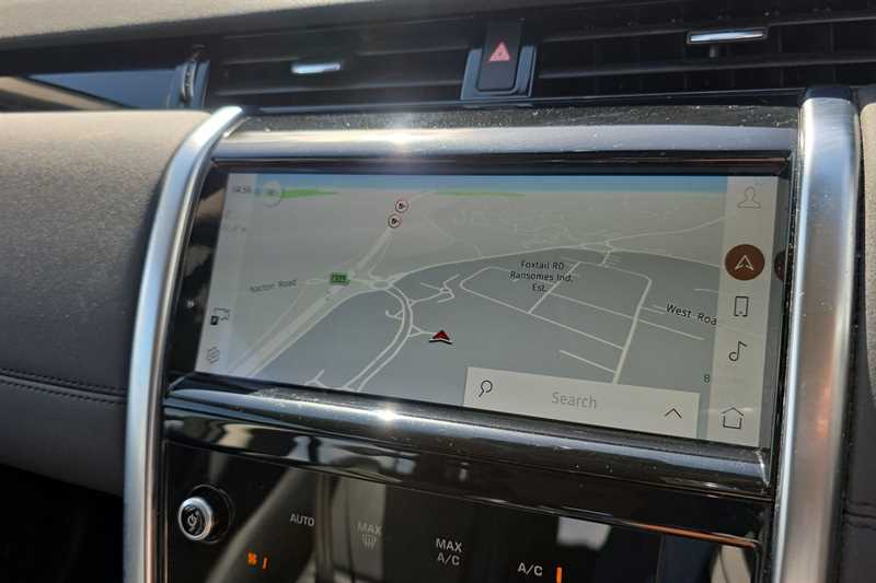 Used Land Rover Discovery Sport 2021 for sale - 76444077: Photo 18