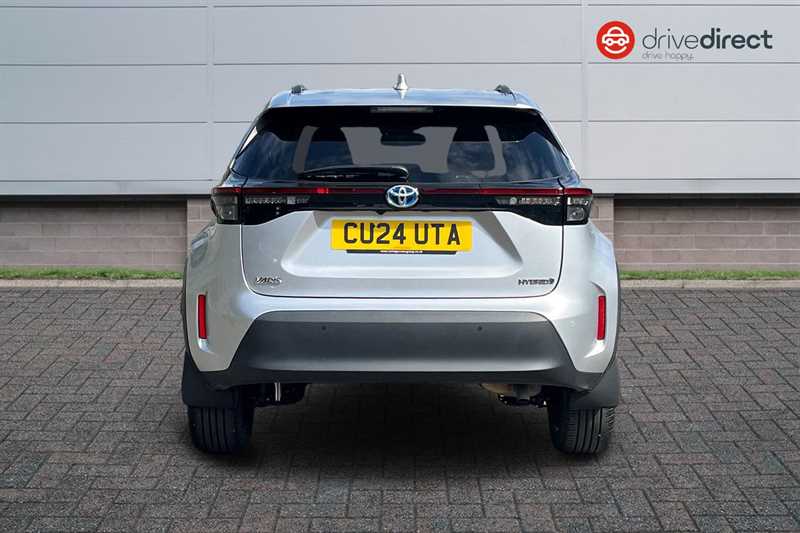Used Toyota Yaris Cross 2024 for sale - 76876948: Photo 4