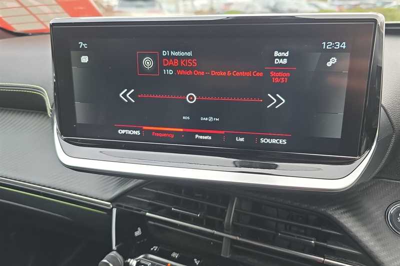 Used Peugeot 2008 2022 for sale - 77481829: Photo 17