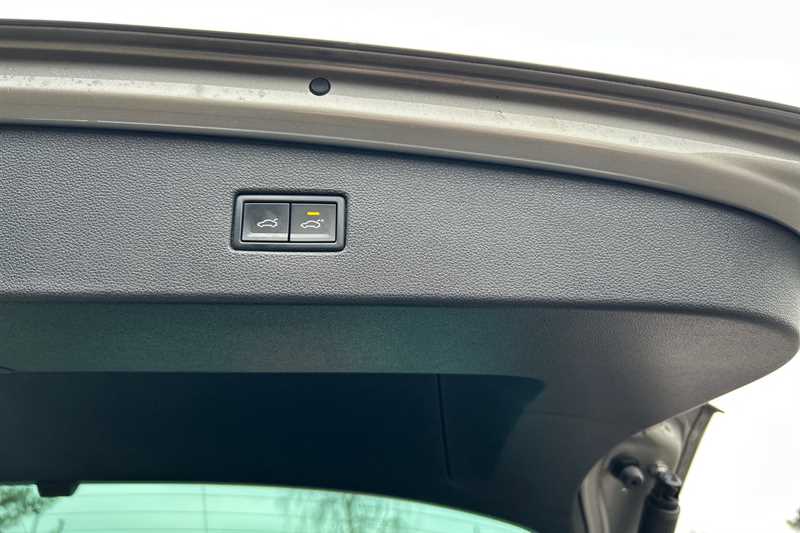 Used Volkswagen Tiguan 2018 for sale - 77486825: Photo 38