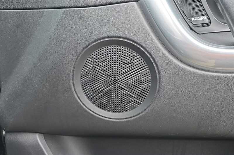 Used Land Rover Discovery Sport 2019 for sale - 76733232: Photo 27