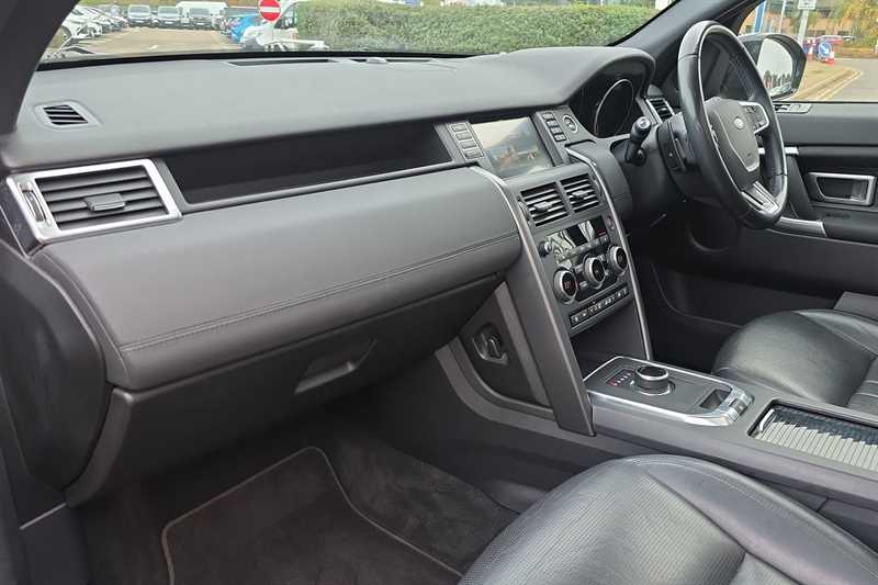 Used Land Rover Discovery Sport 2019 for sale - 76733232: Photo 39