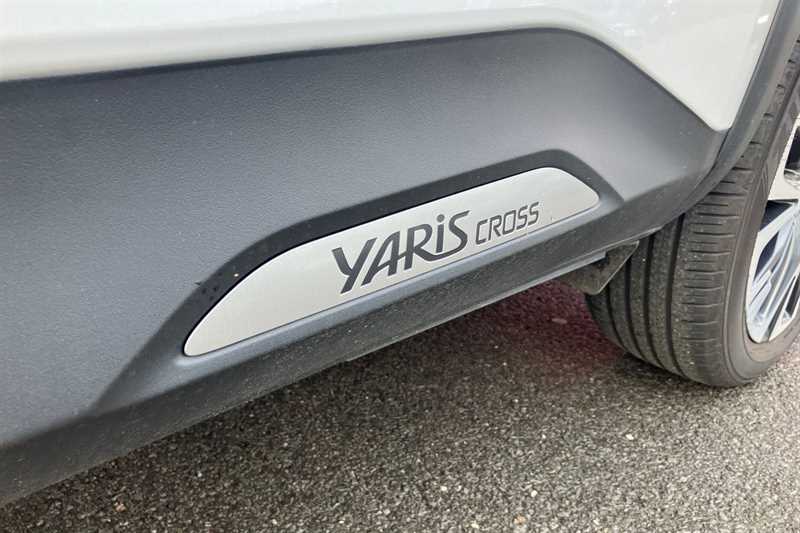 Used Toyota Yaris Cross 2024 for sale - 77375425: Photo 30