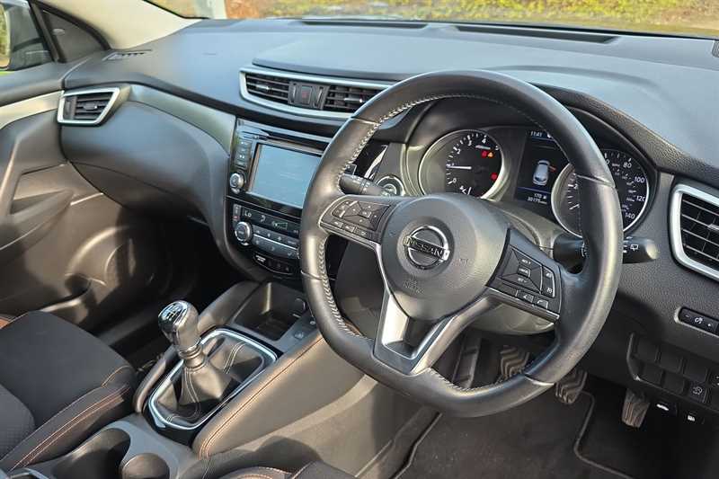 Used Nissan Qashqai for sale - 76829366: Photo 13