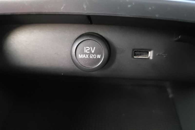 Used Volvo XC40 2020 for sale - 76844393: Photo 39