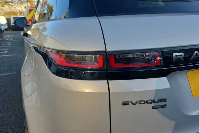 Used Land Rover Range Rover Evoque 2021 for sale - 77700476: Photo 31