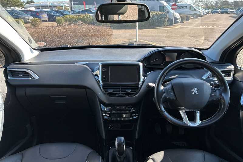 Used Peugeot 2008 2017 for sale - 78051236: Photo 13