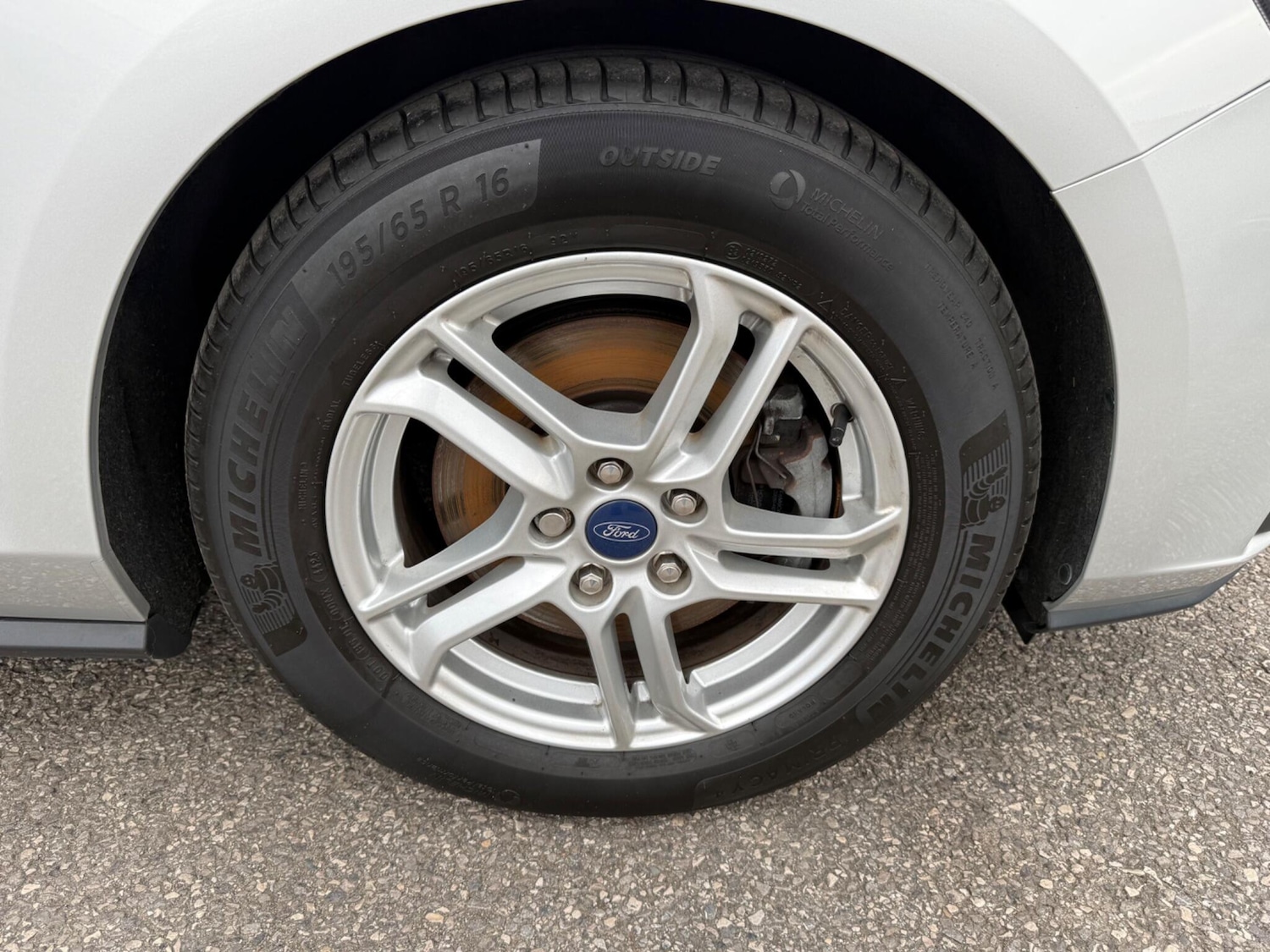 Used Ford Focus for sale - 77768355: Photo 18