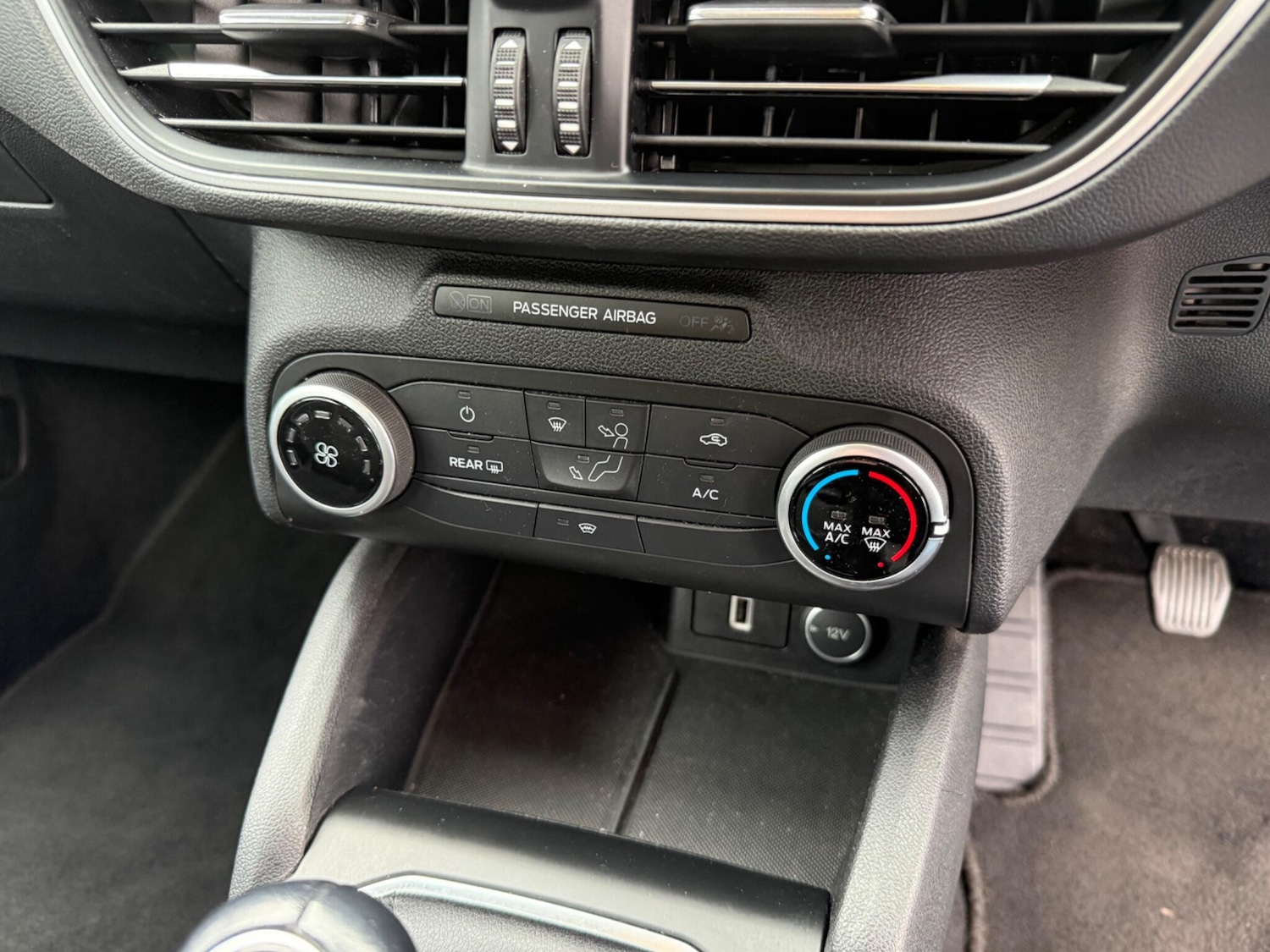 Used Ford Focus for sale - 77768355: Photo 35