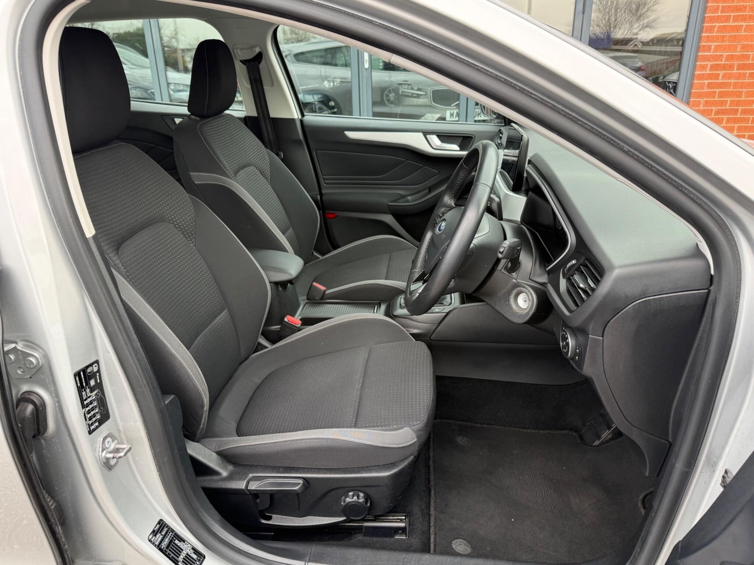 Used Ford Focus for sale - 77768355: Photo 9