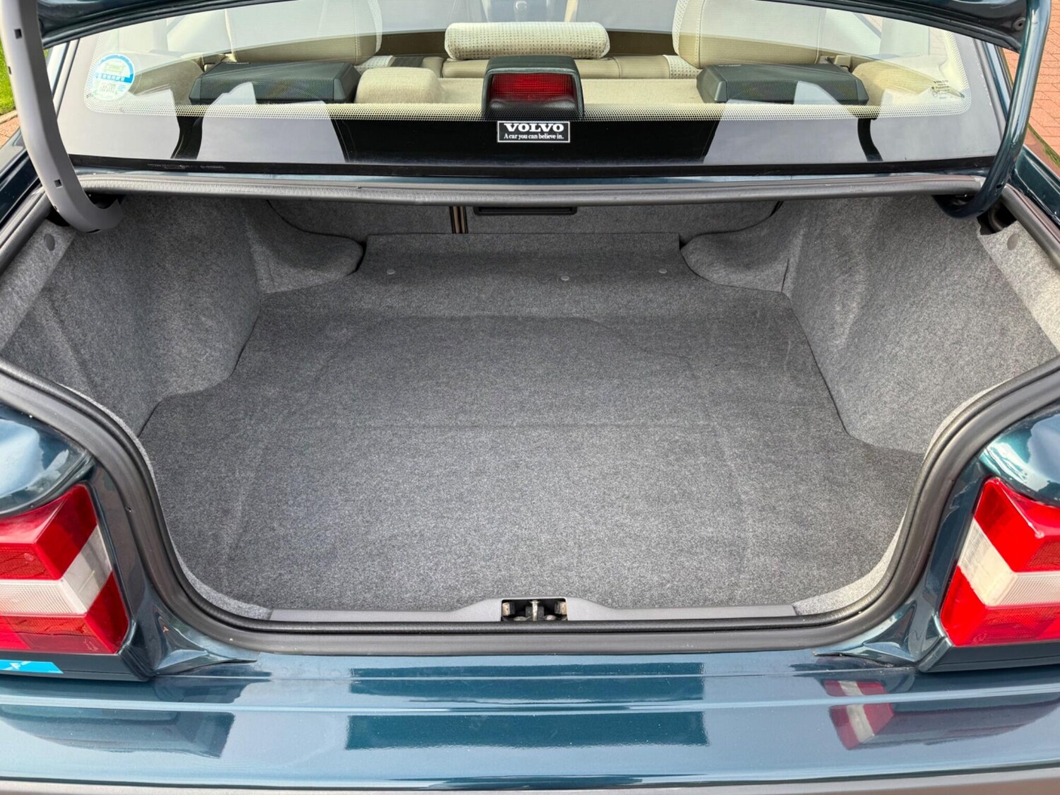 Used Volvo 850 1993 for sale - 77982724: Photo 21