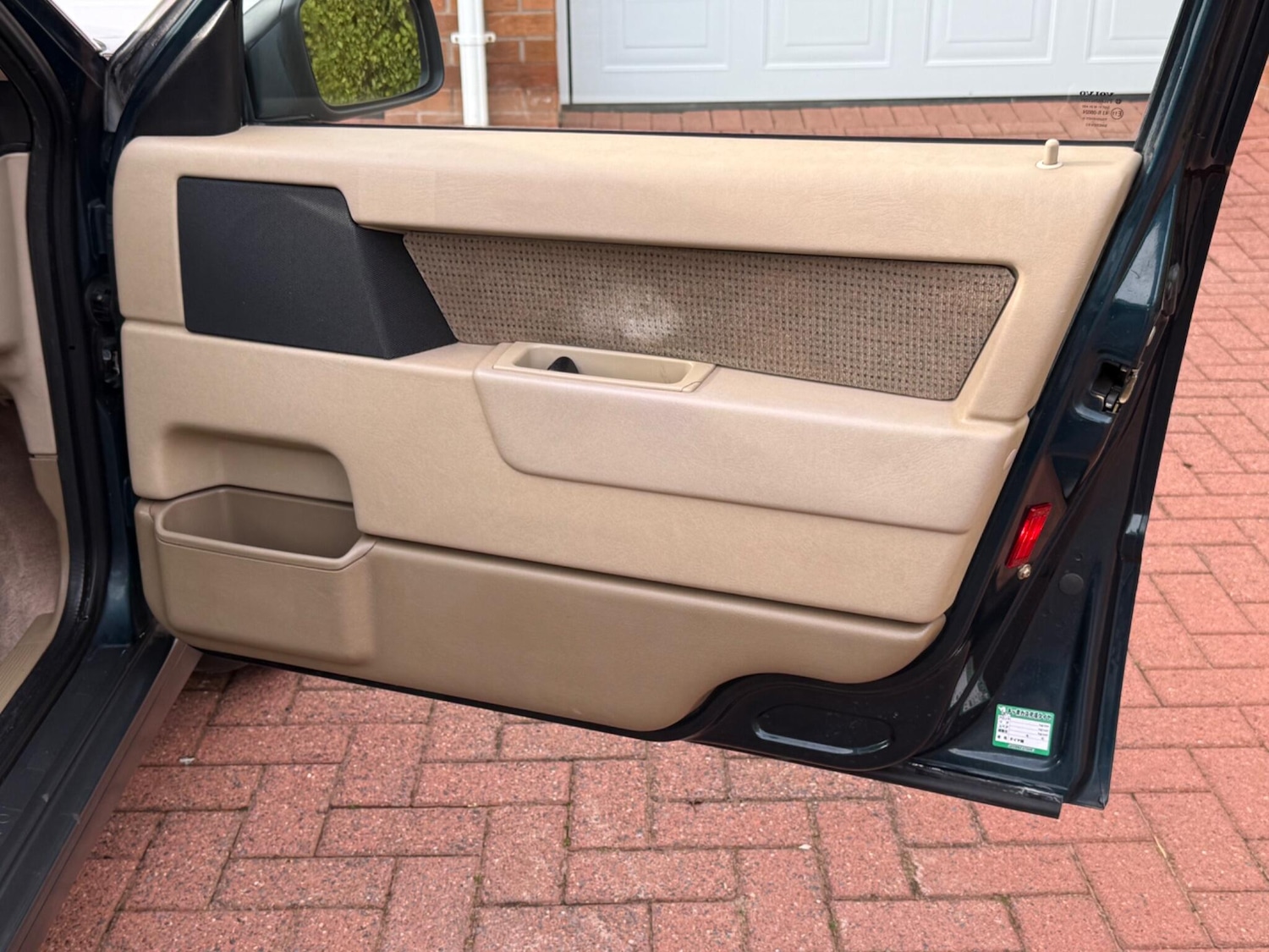 Used Volvo 850 1993 for sale - 77982724: Photo 28