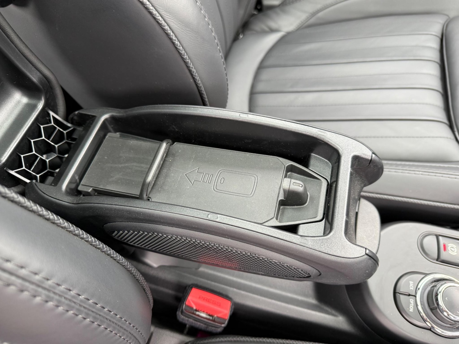 Used MINI Hatch 2021 for sale - 77177796: Photo 37