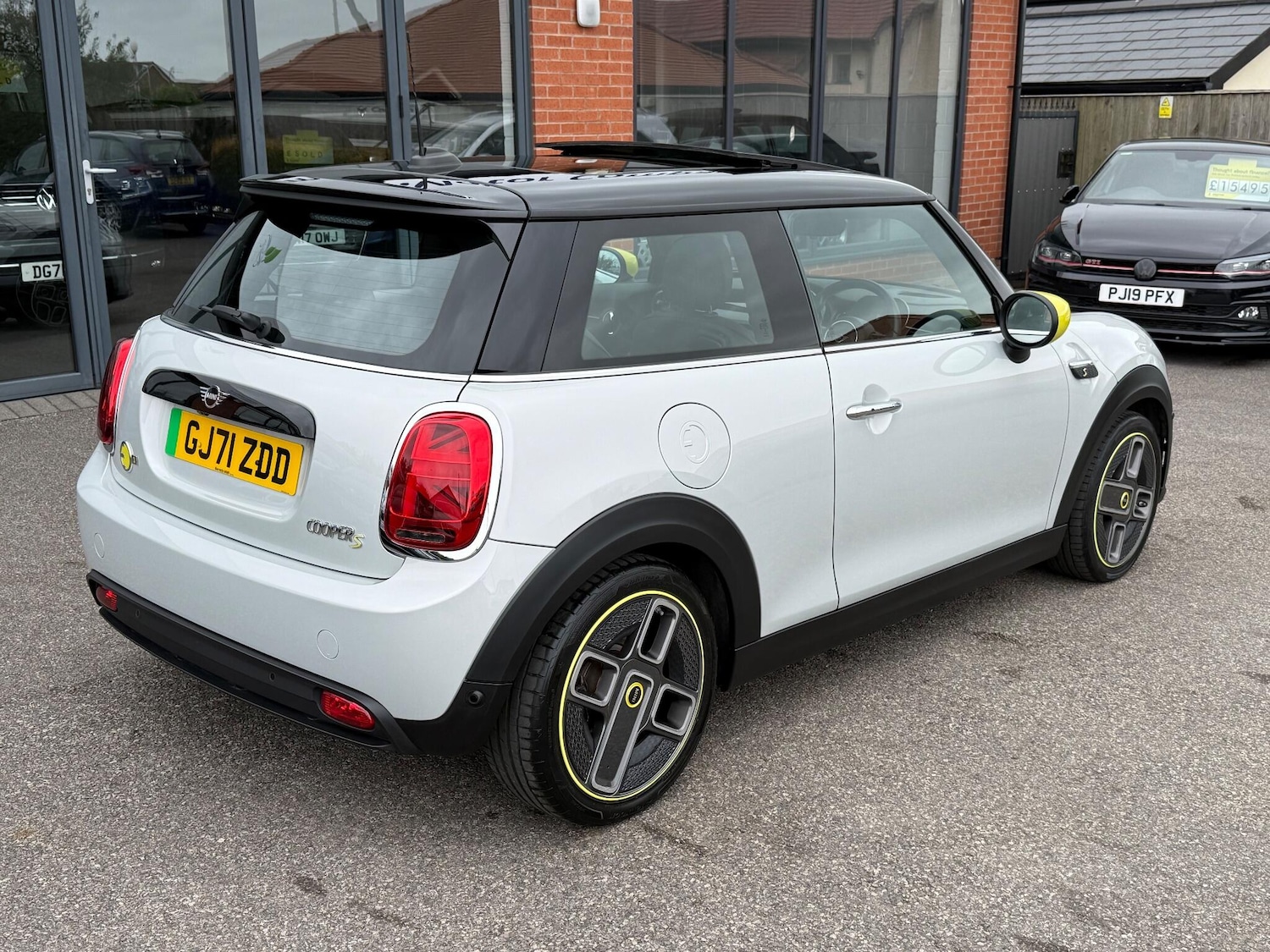 Used MINI Hatch 2021 for sale - 77177796: Photo 63