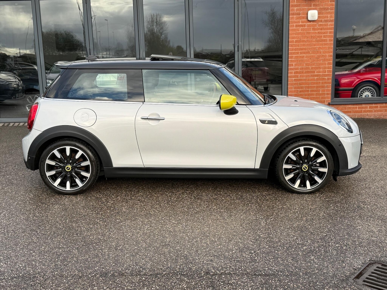 Used MINI Hatch 2021 for sale - 77177796: Photo 8