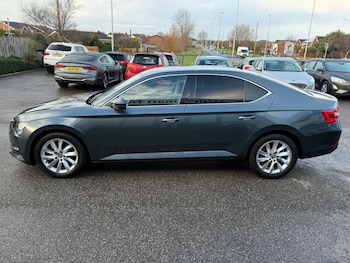Used Skoda Superb 2020 for sale - 77174634: Photo