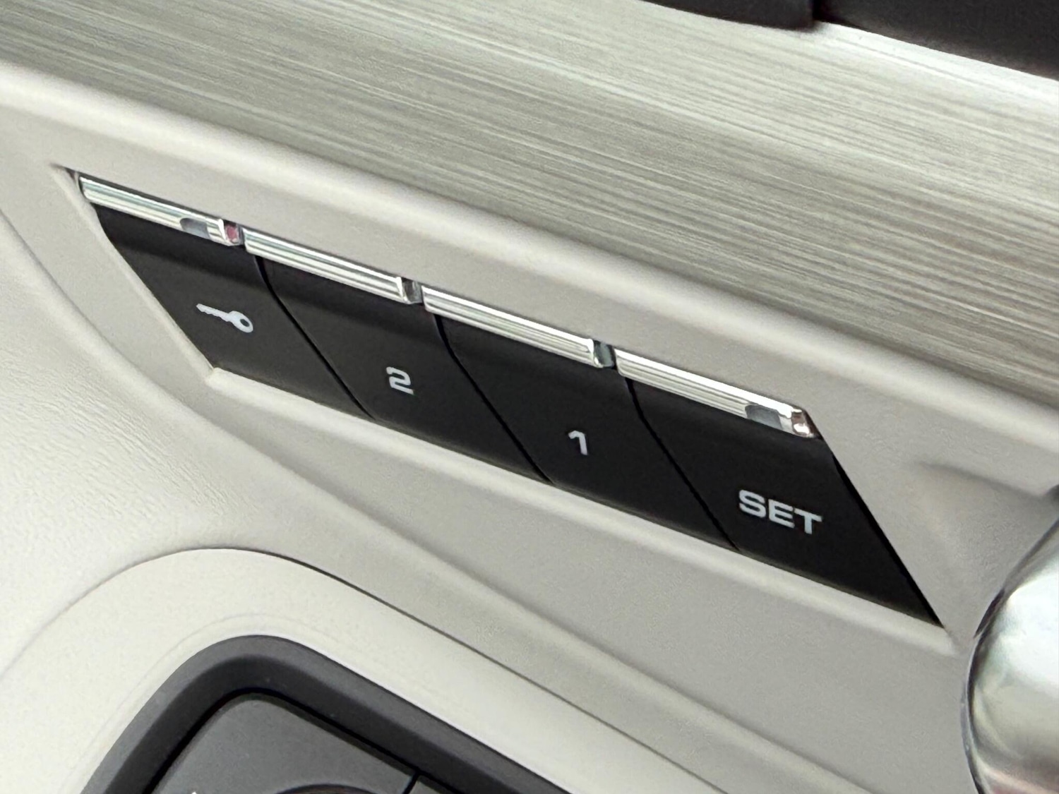 Used Porsche Boxster 2022 for sale - 77177800: Photo 37