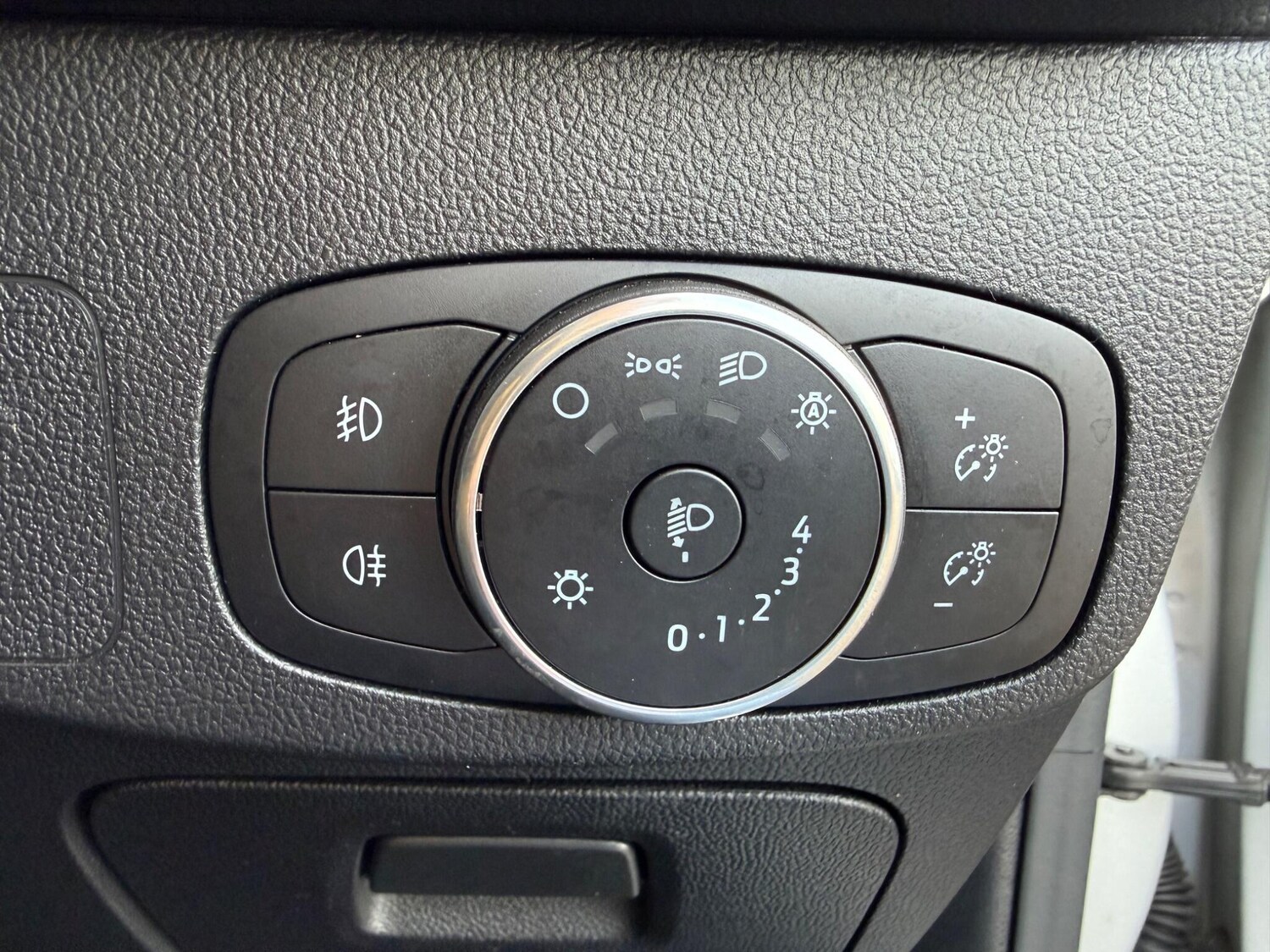 Used Ford Focus for sale - 77586795: Photo 31