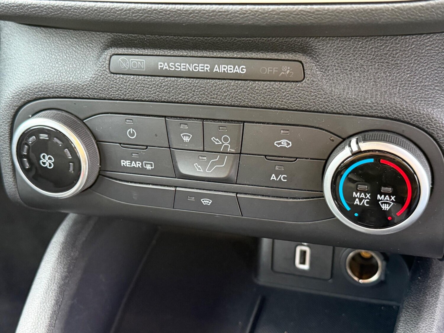 Used Ford Focus for sale - 77586795: Photo 34