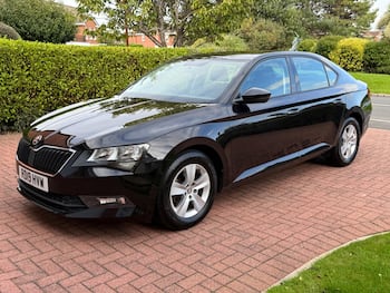 Used Skoda Superb 2019 for sale - 79681158: Photo
