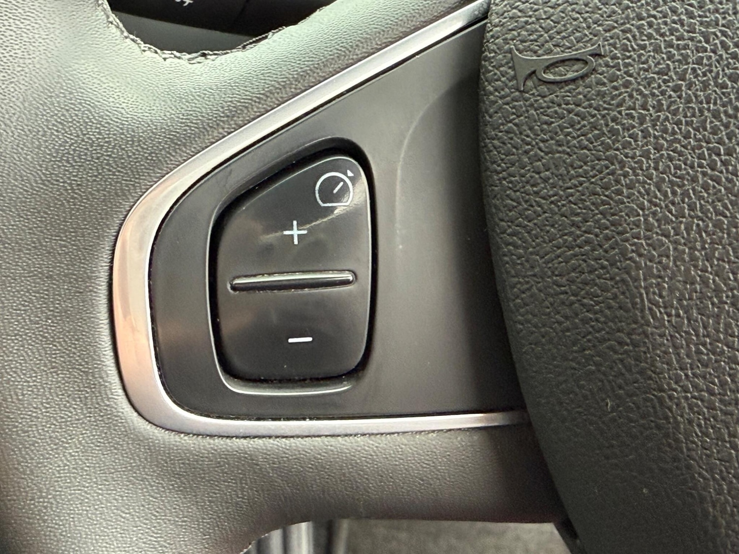 Used Renault Clio for sale - 77924993: Photo 33