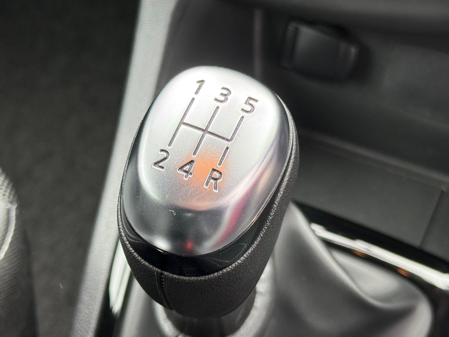 Used Renault Clio for sale - 77924993: Photo 35