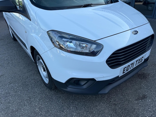 Used Ford Transit Courier 2021 for sale - 75635250: Photo 21