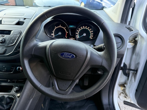 Used Ford Transit Courier 2021 for sale - 75635250: Photo 27