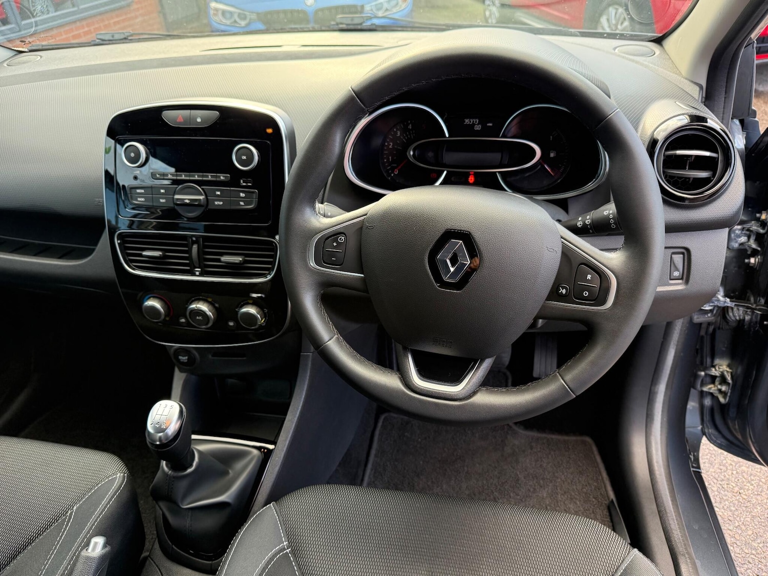 Used Renault Clio 2025 for sale - 77177797: Photo 10