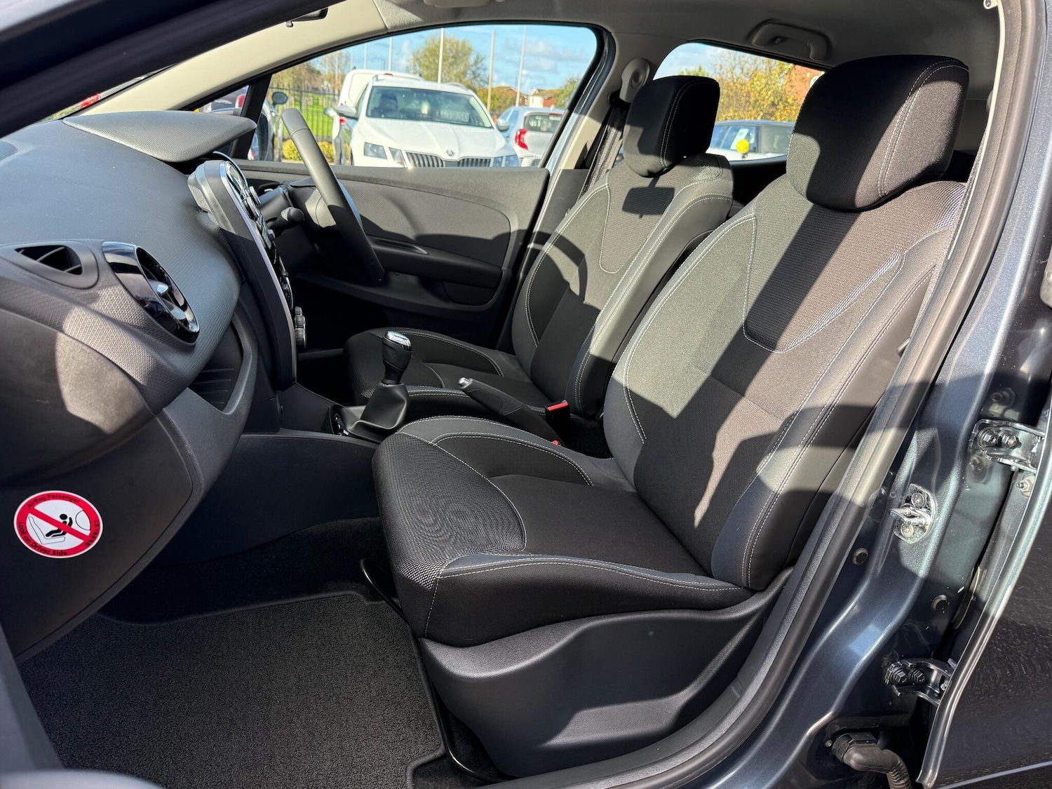 Used Renault Clio 2025 for sale - 77177797: Photo 14